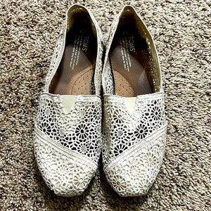 TOMS Women's, Alpargata Cozy Slip-On Shoe